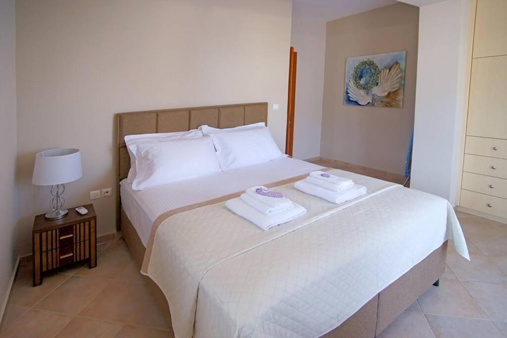 Kyparissia Luxury Home Экстерьер фото